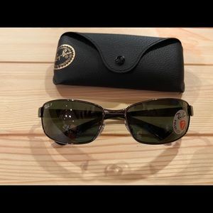 Ray Ban Polarized sunglasses with case